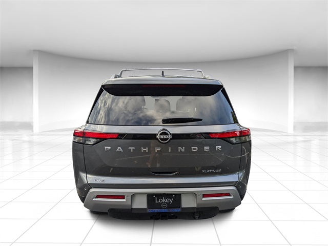 2025 Nissan Pathfinder Platinum photo 4