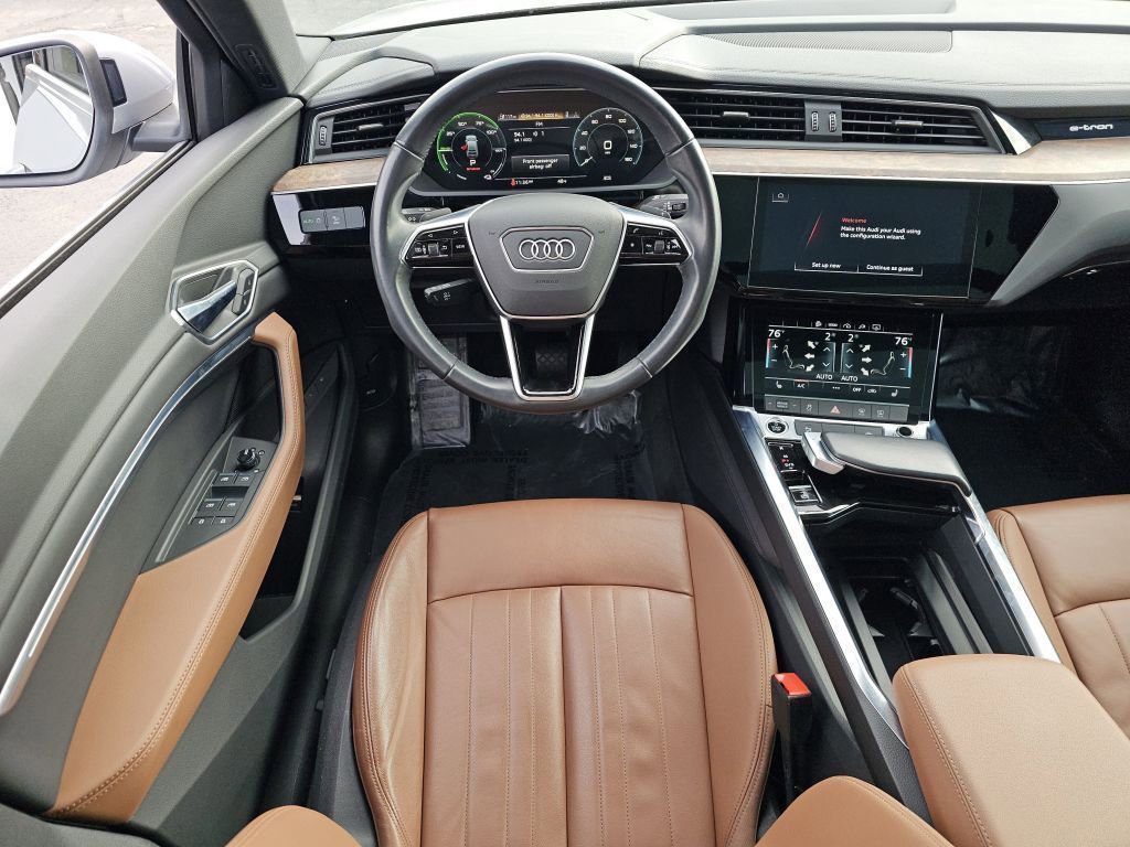 2022 Audi e-tron Sportback S line Premium photo 2