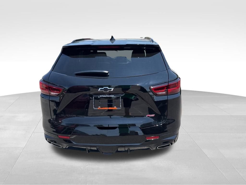 2023 Chevrolet Blazer RS photo 4