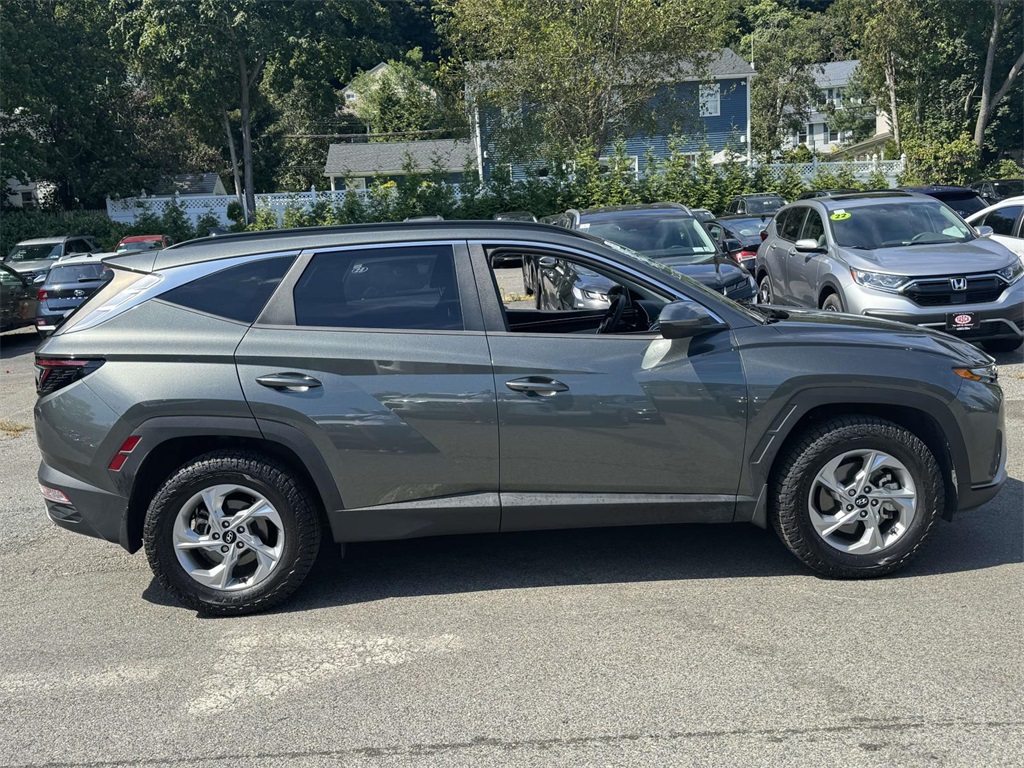 2022 Hyundai Tucson SEL photo 3