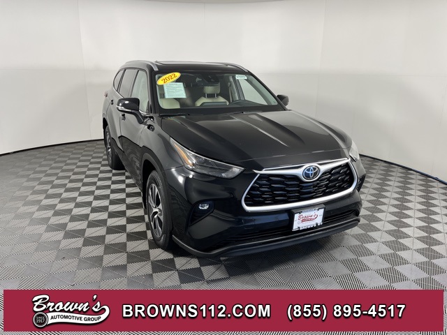 2022 Toyota Highlander XLE's photo