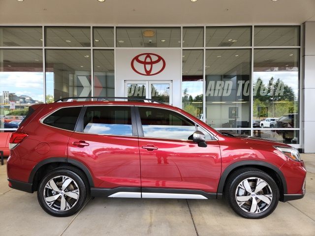 2021 Subaru Forester Touring photo 4