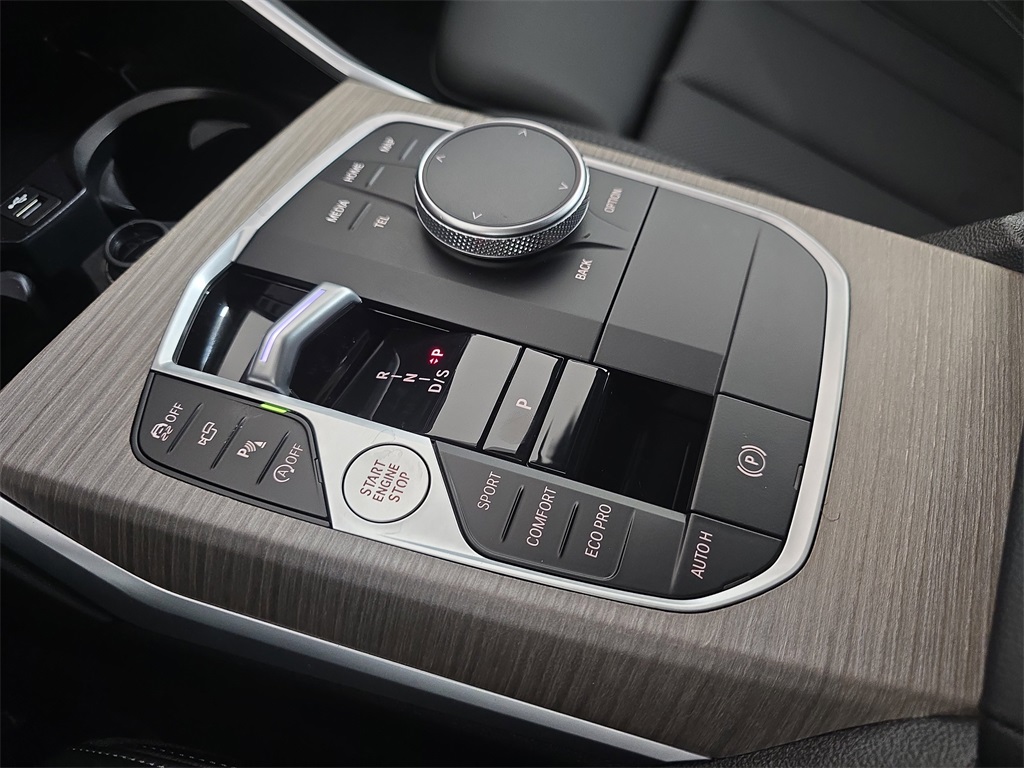 2025 Bmw 330i xDrive photo 24