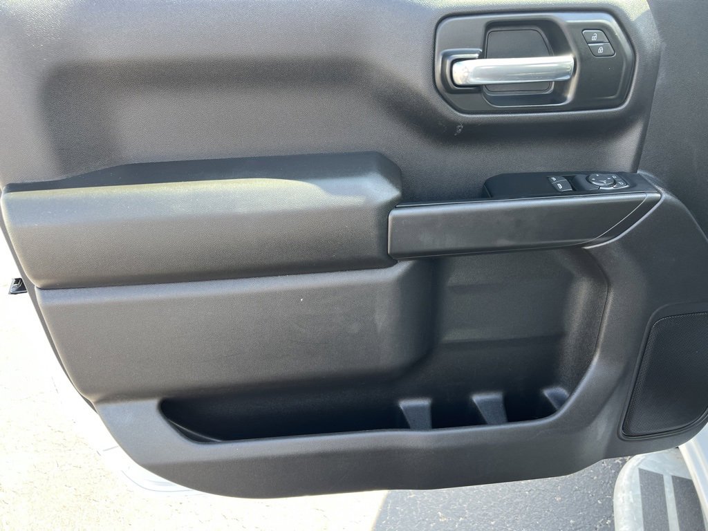 2024 Chevrolet Silverado 1500 photo 17