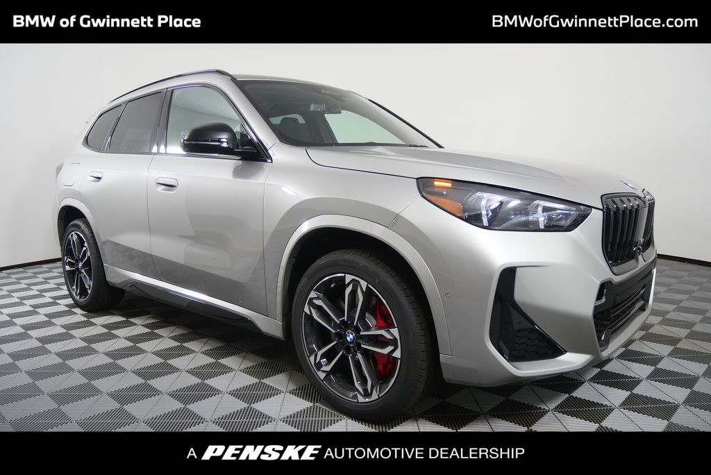 2026 BMW X1 28i's photo