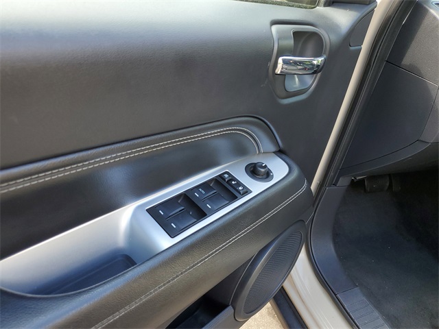 2017 Jeep Compass High Altitude photo 8