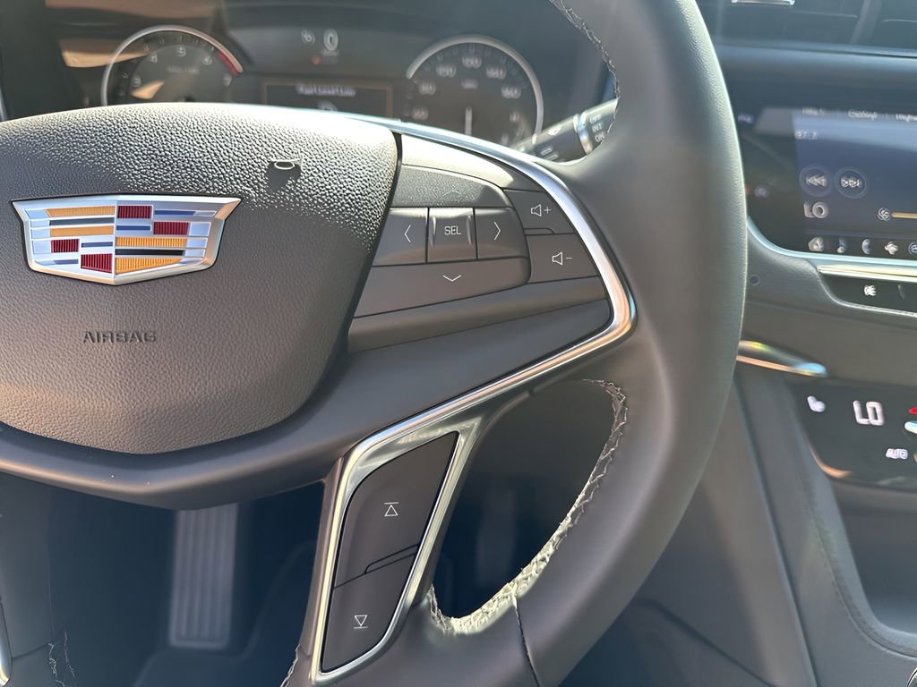 2025 Cadillac XT5 Luxury photo 27