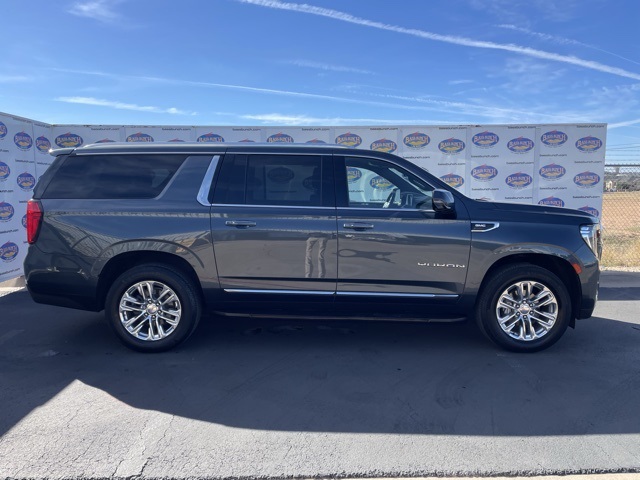 2021 GMC Yukon XL SLT's photo