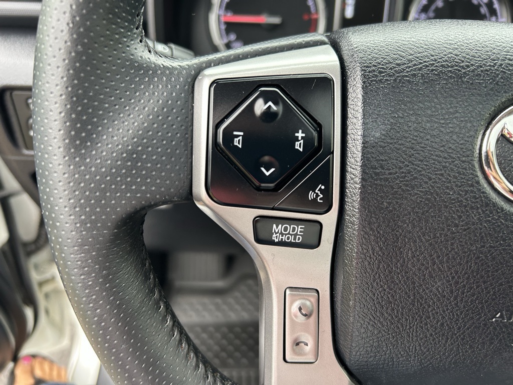 2022 Toyota 4Runner Limited photo 16