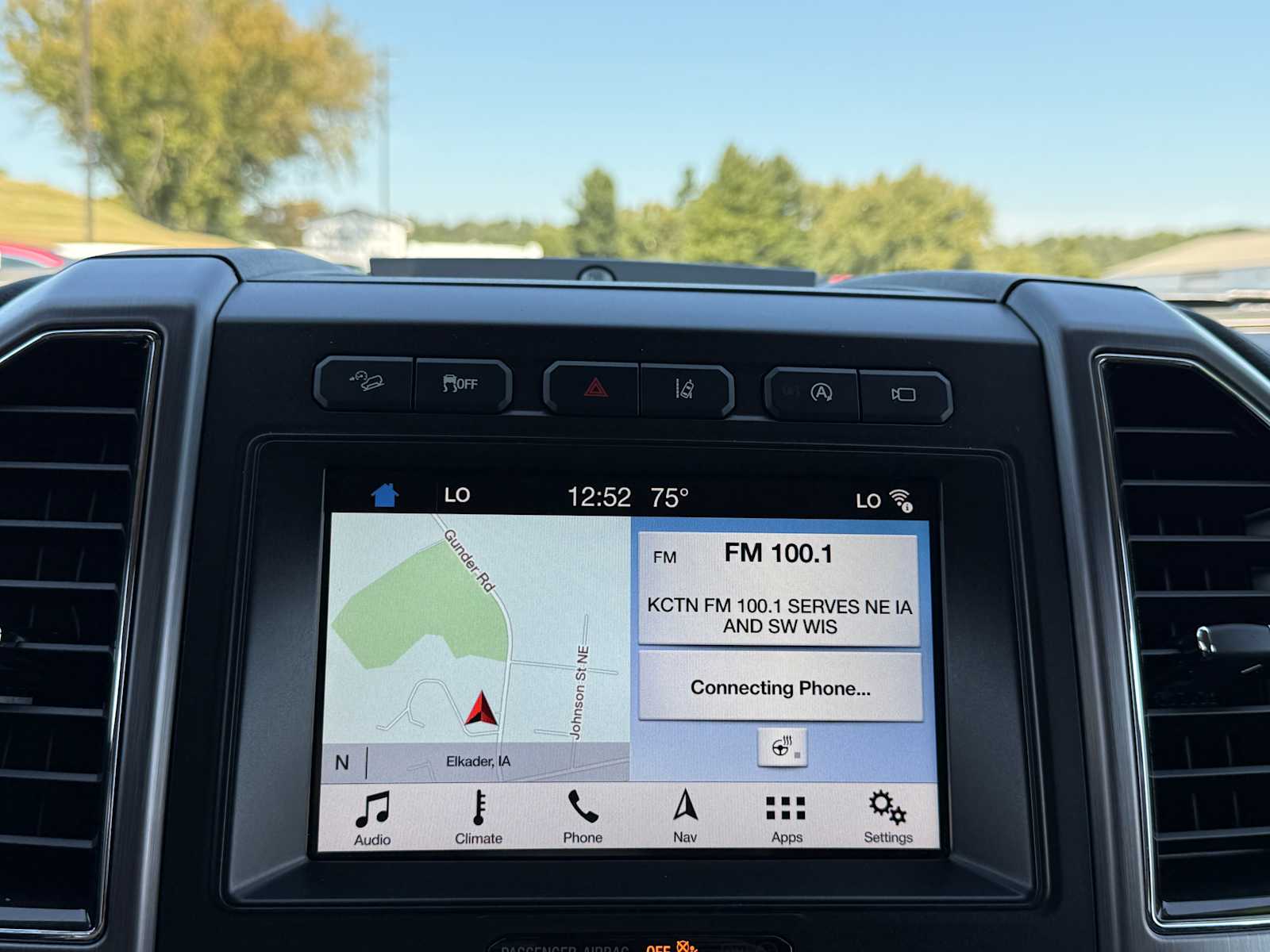 2018 Ford Expedition Platinum photo 29