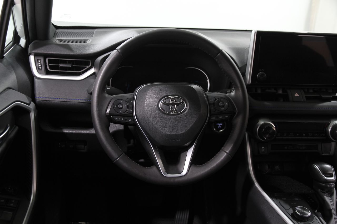 2024 Toyota RAV4 Hybrid SE photo 6