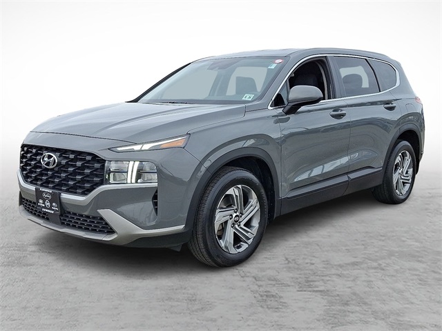 2021 Hyundai Santa Fe SE photo 3
