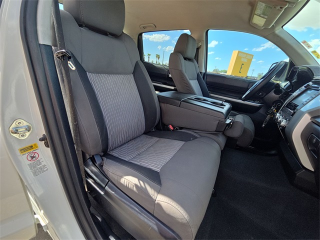 2015 Toyota Tundra SR5 Grade photo 21