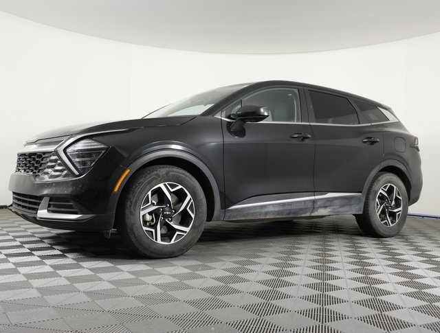 2024 Kia Sportage LX's photo