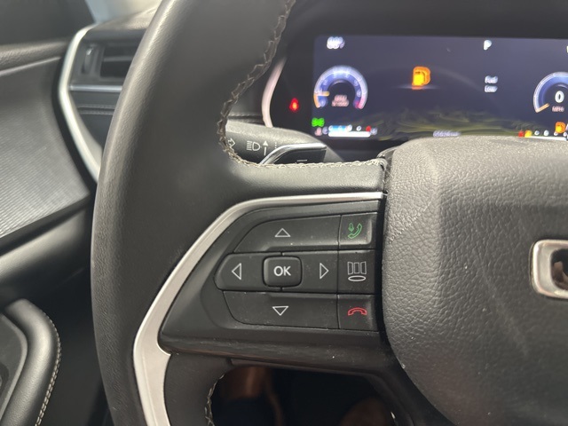 2023 Jeep Grand Cherokee Laredo photo 17