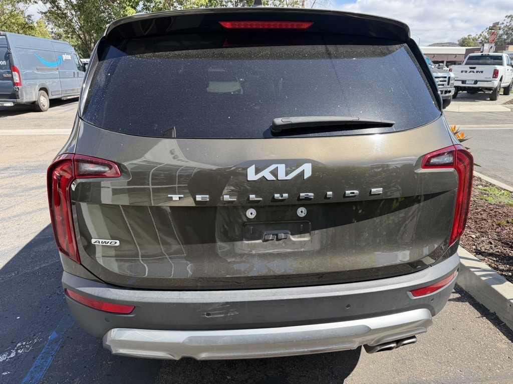2022 Kia Telluride S photo 3