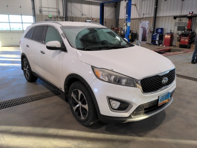 2016 Kia Sorento EX