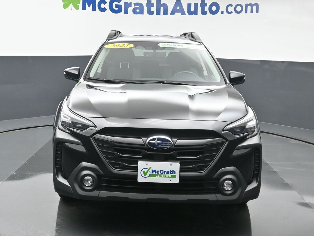 2023 Subaru Outback Onyx Edition photo 3