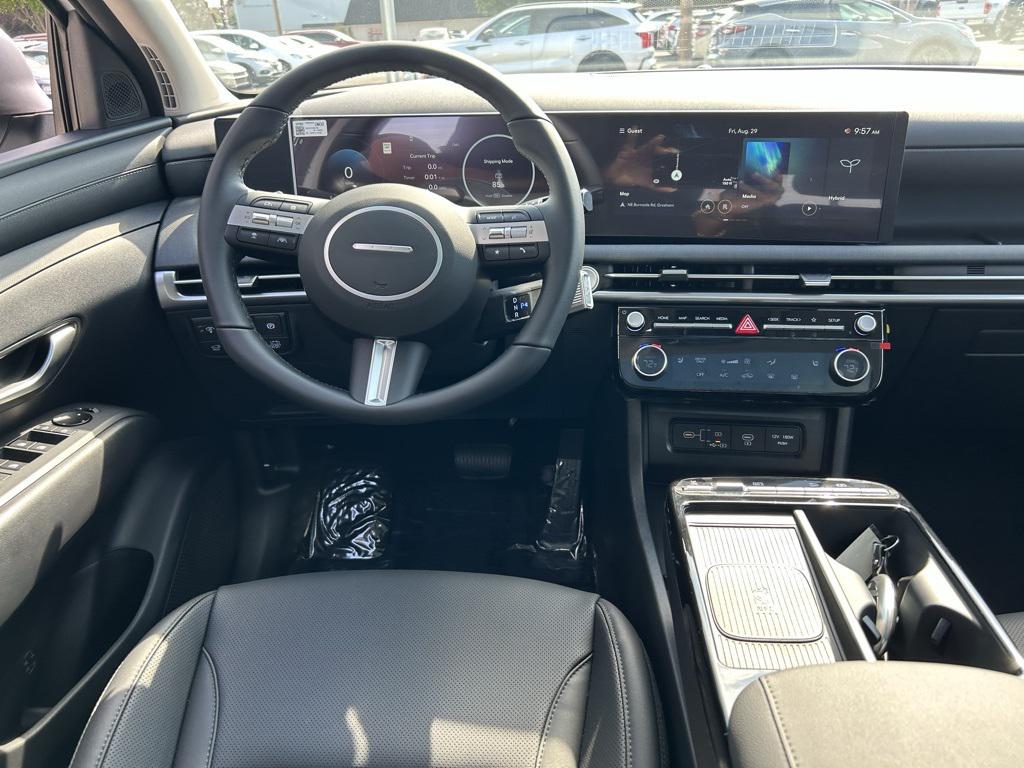 2025 Hyundai Tucson Hybrid SEL Convenience photo 24