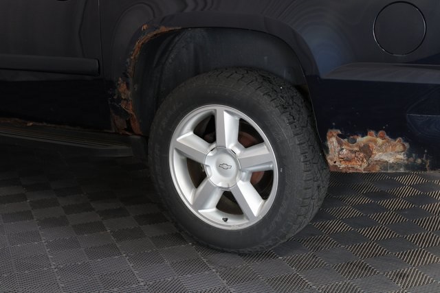 2008 Chevrolet Avalanche LT photo 23