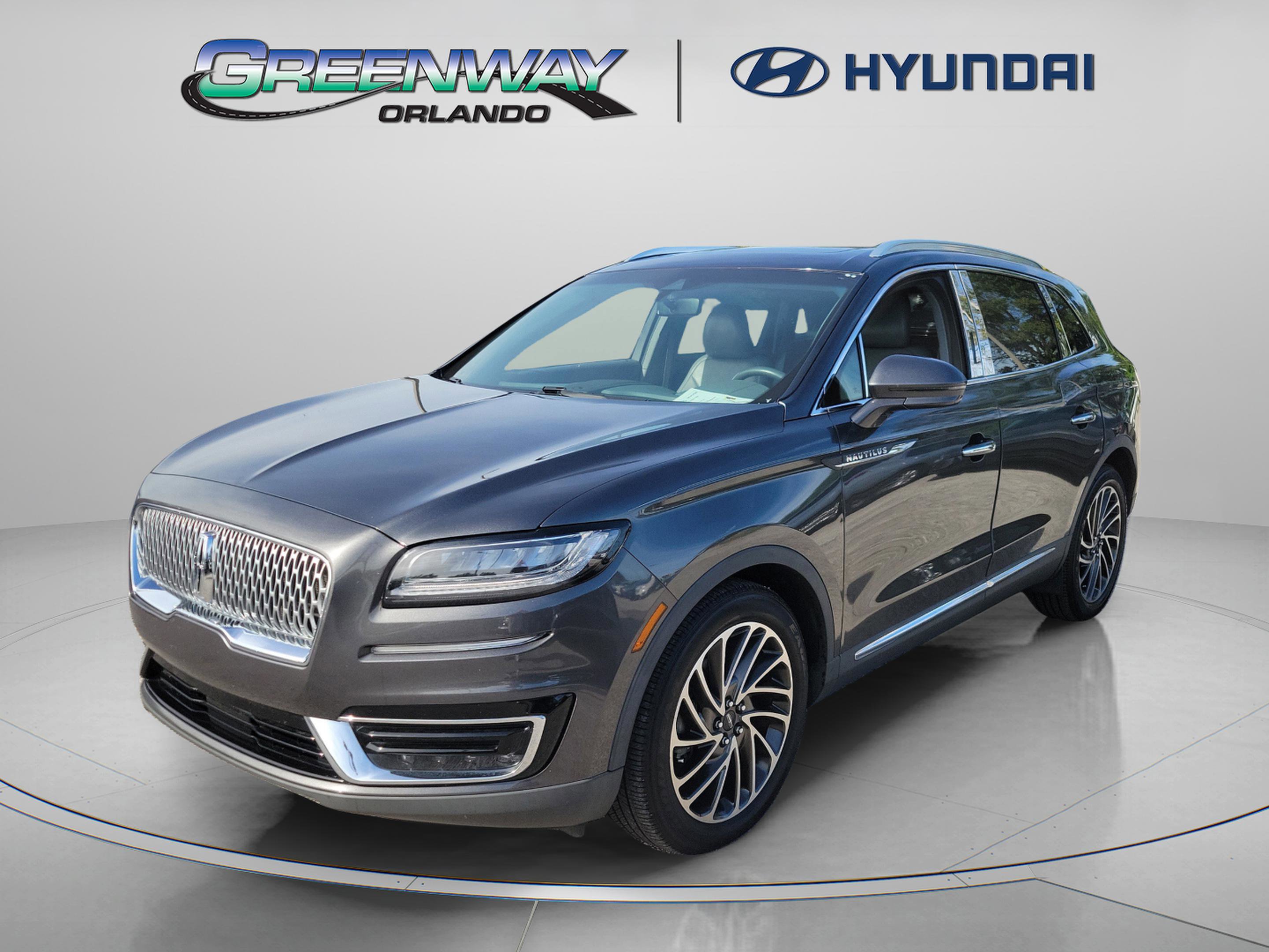 2019 Lincoln Nautilus Reserve photo 2
