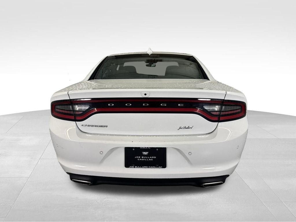 2023 Dodge Charger SXT photo 3