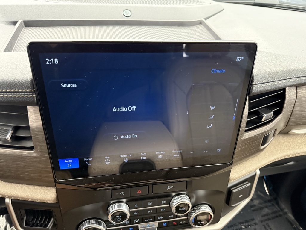 2024 Ford Expedition MAX Limited photo 28