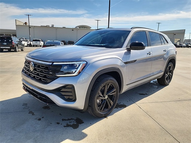 2025 Volkswagen Atlas Cross Sport SEL R-Line photo 7