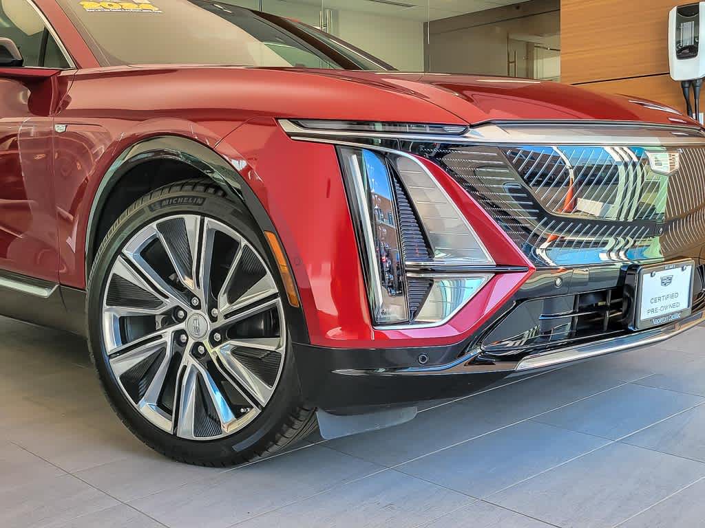Certified 2024 Cadillac LYRIQ Luxury 3 with VIN 1GYKPSRL2RZ136579 for sale in Oak Lawn, IL