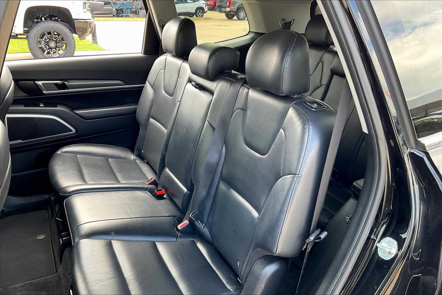 2021 Kia Telluride LX photo 18