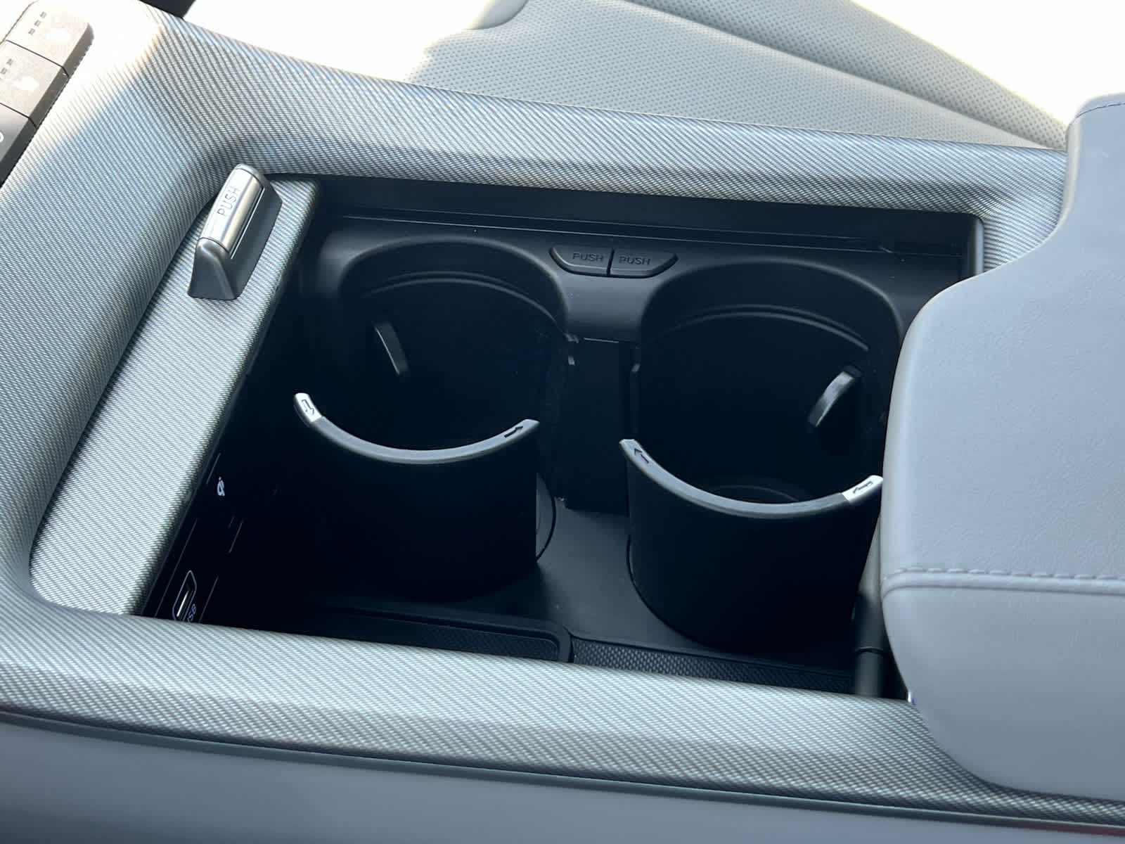 2024 Hyundai Palisade SEL photo 36