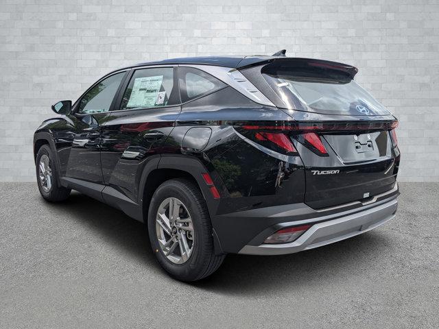 2025 Hyundai Tucson SE photo 6