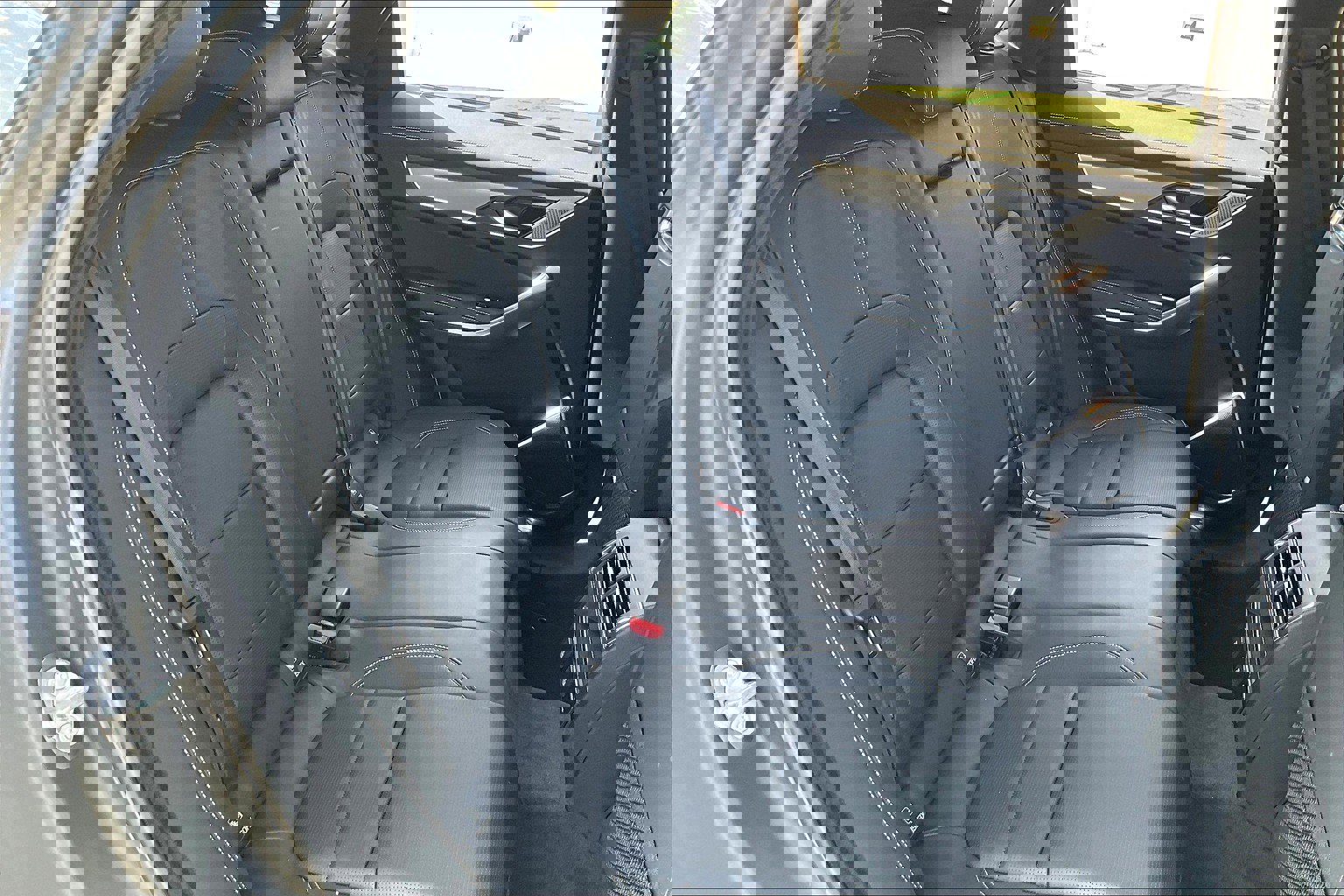 2026 Jaguar F-PACE P250 R-Dynamic S photo 7