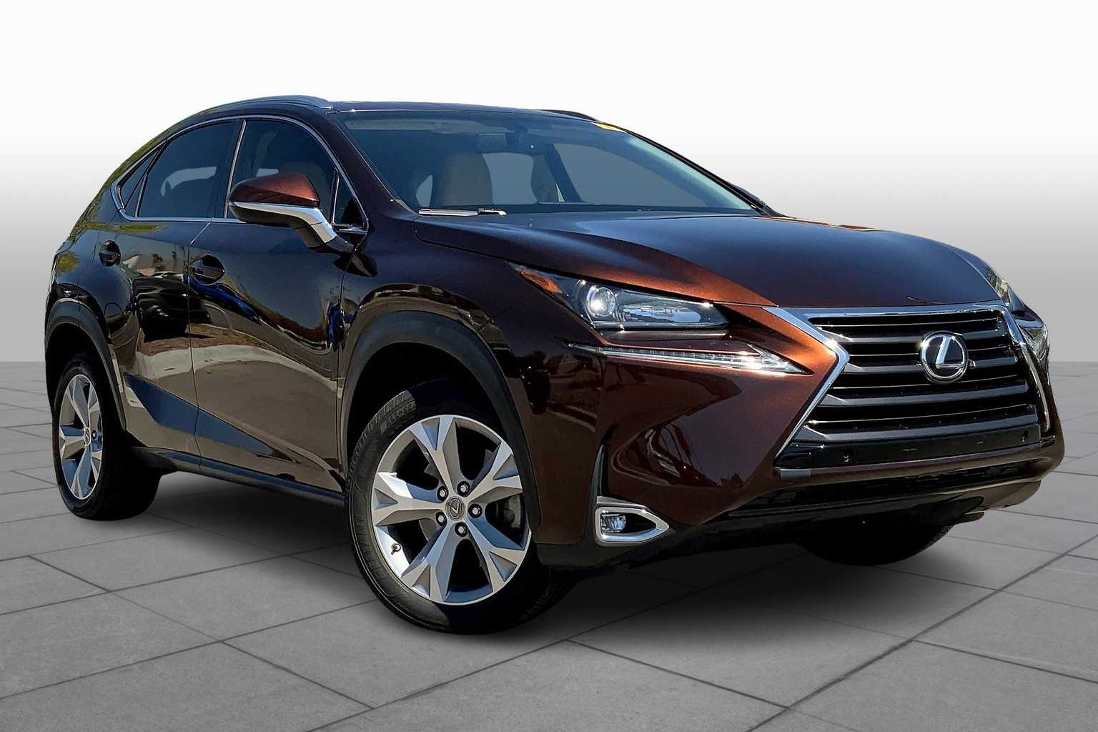 2017 Lexus NX 200t Luxury photo 2