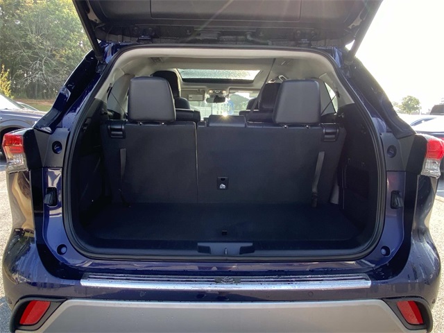 2021 Toyota Highlander Platinum photo 7
