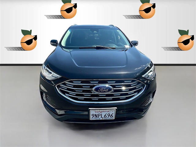 2020 Ford Edge SEL photo 2