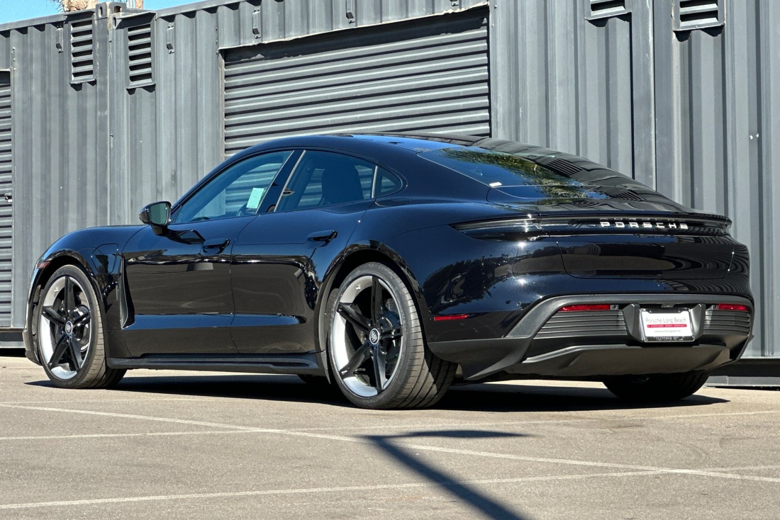 2022 Porsche Taycan 4S photo 3