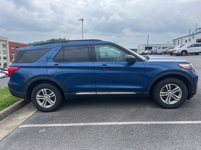 2022 Ford Explorer XLT photo 5