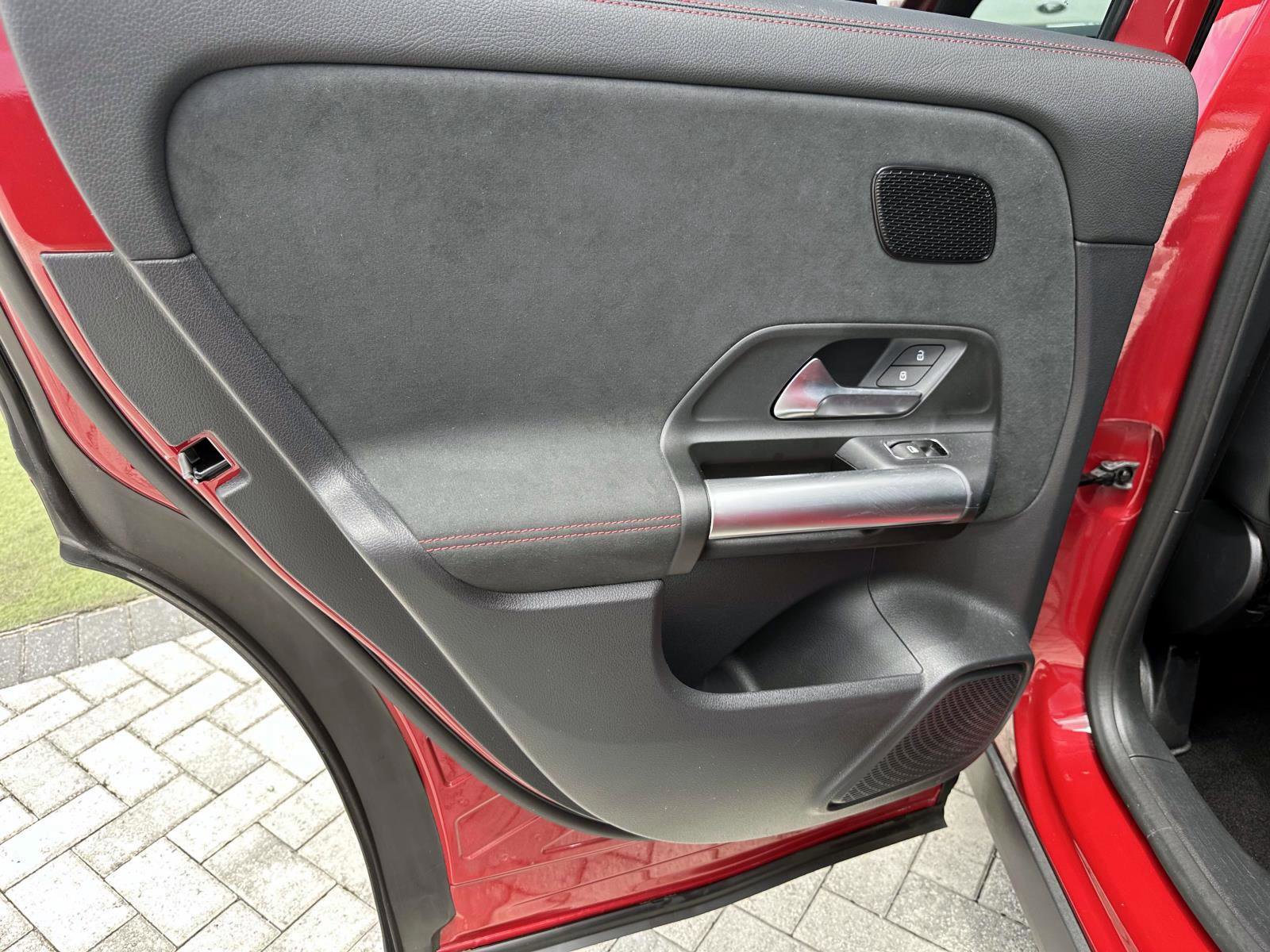 2025 Mercedes Benz GLA 250 AMG photo 12