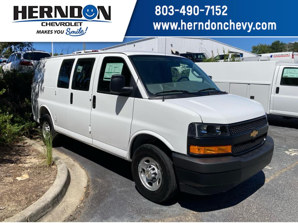 2025 Chevrolet Express Cargo Work Van's photo