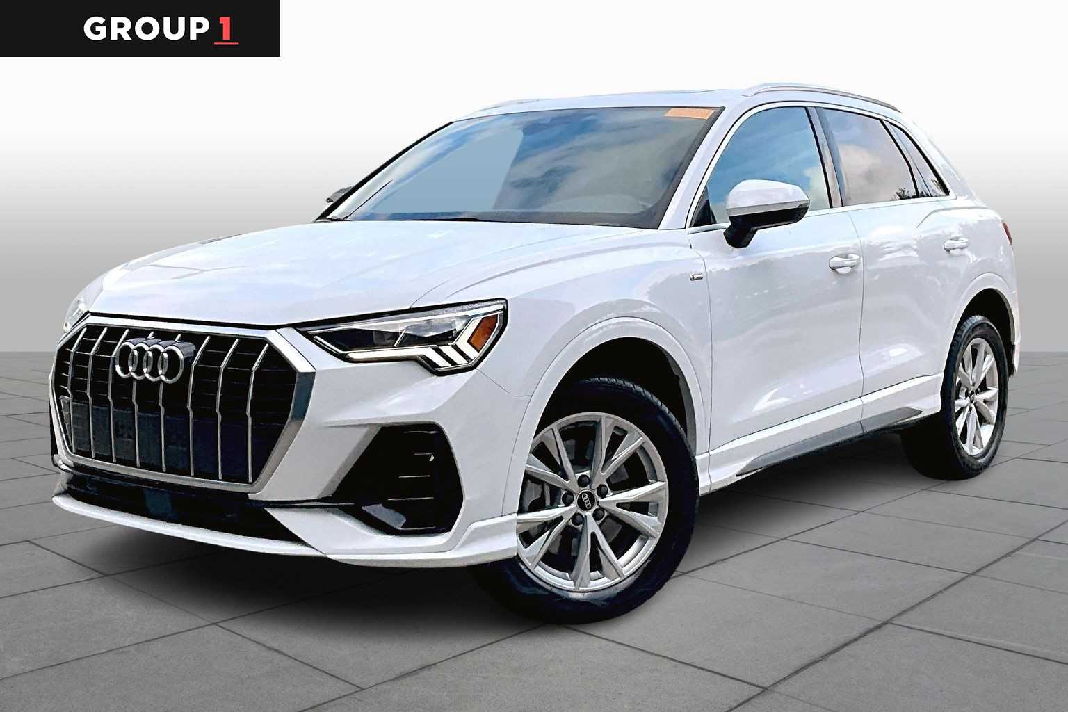 2024 Audi Q3 S Line Premium's photo