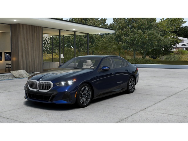 2026 BMW 5 Series 550e's photo