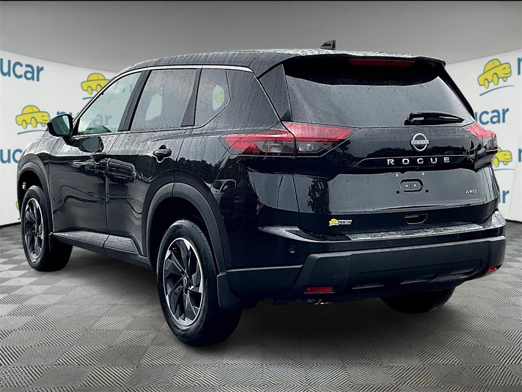 2026 Nissan Rogue SV photo 4