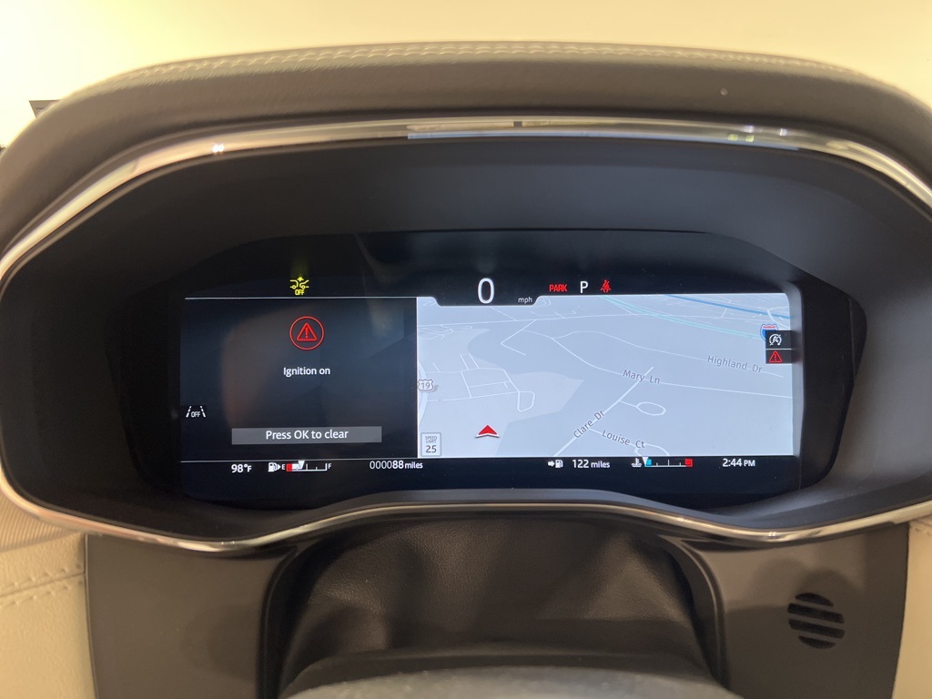 2025 Jaguar F-PACE P250 R-Dynamic S photo 13