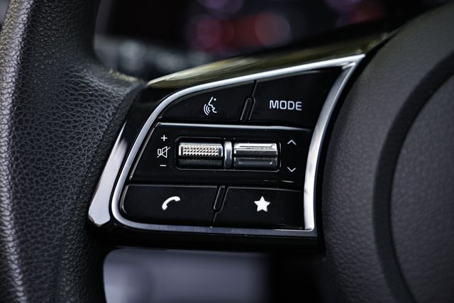 2022 Kia Forte LXS photo 32