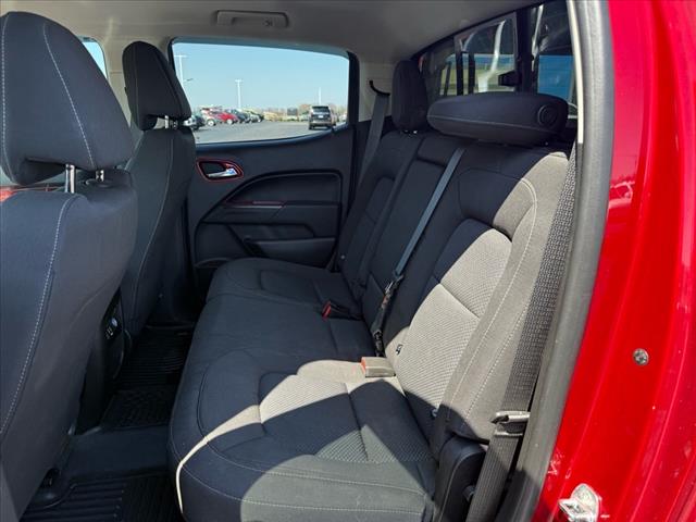 2022 Chevrolet Colorado LT photo 11