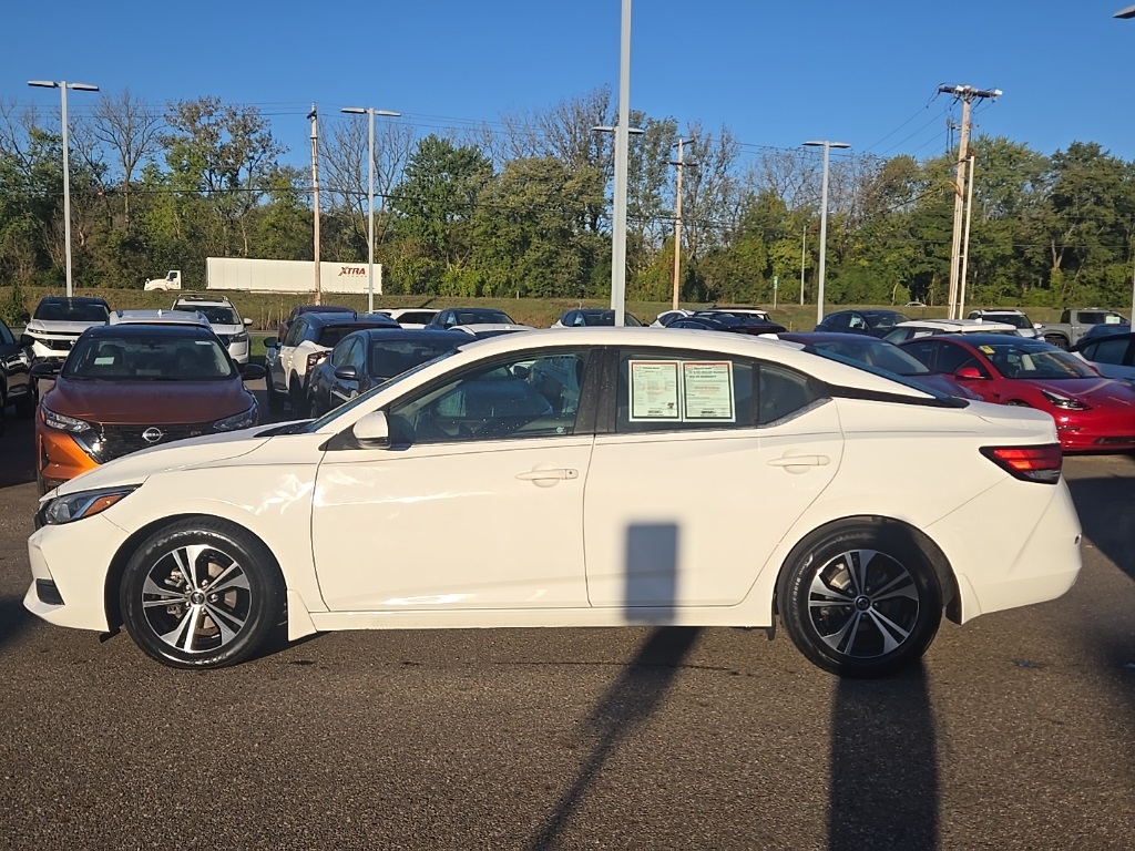 2020 Nissan Sentra SV photo 2