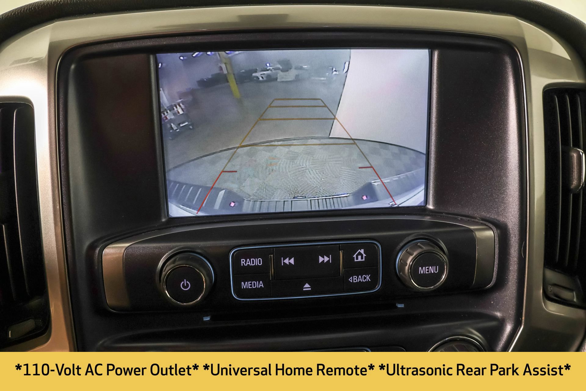 2018 Chevrolet Silverado 1500 LT photo 3