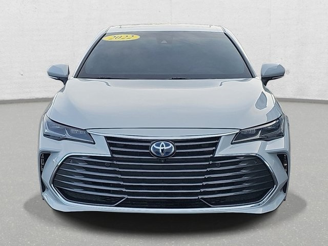 2022 Toyota Avalon Hybrid Limited photo 2