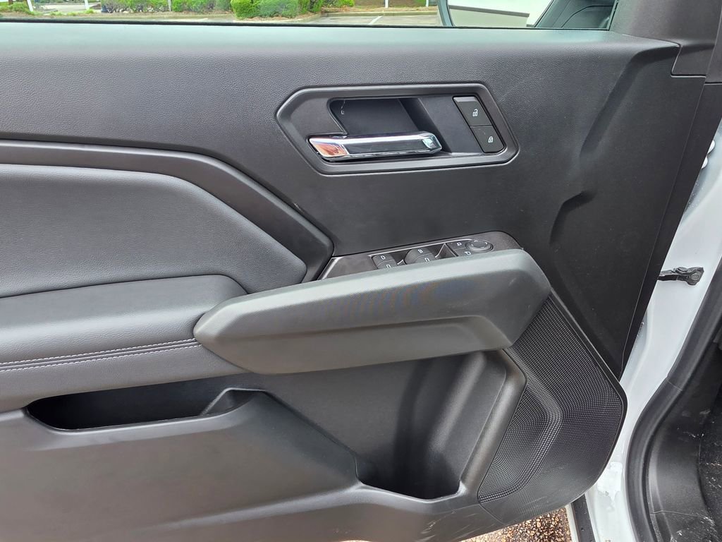 2025 Chevrolet Colorado Work Truck LT photo 12